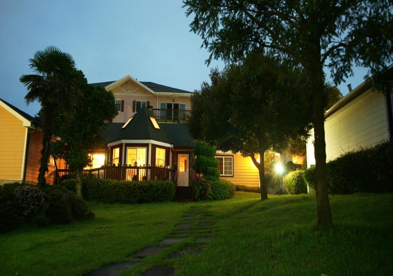 Uts Village Jeju Ngoại thất bức ảnh