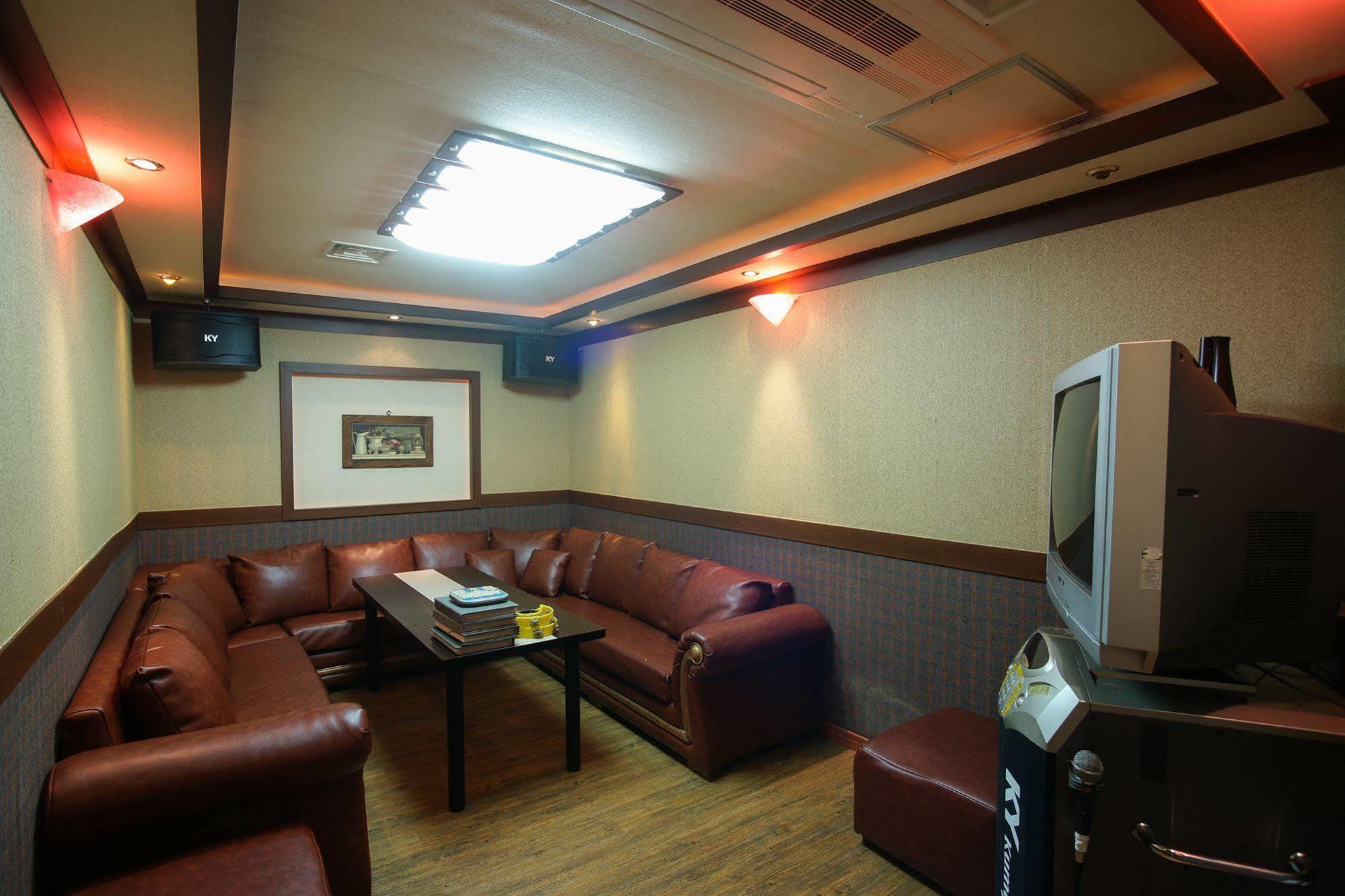Uts Village Jeju Ngoại thất bức ảnh