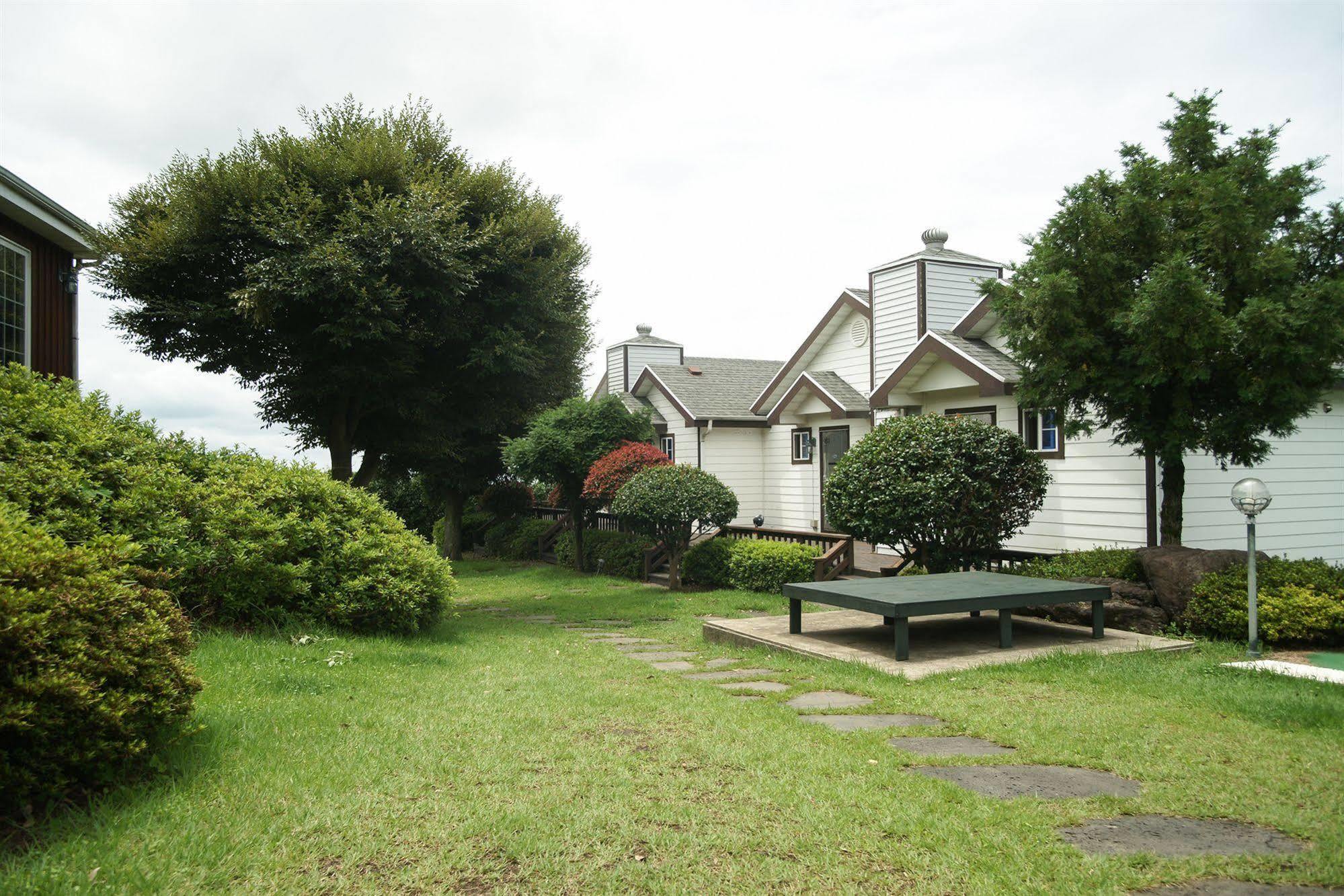 Uts Village Jeju Ngoại thất bức ảnh
