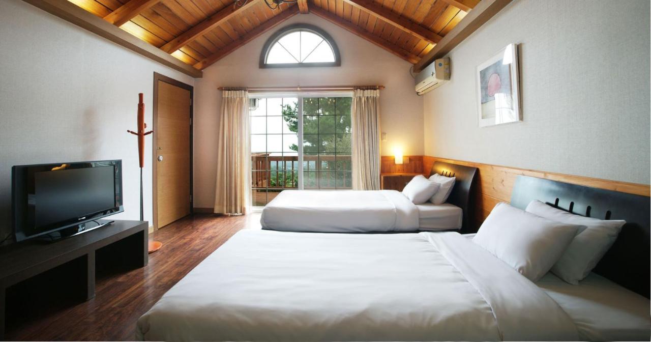 Uts Village Jeju Ngoại thất bức ảnh