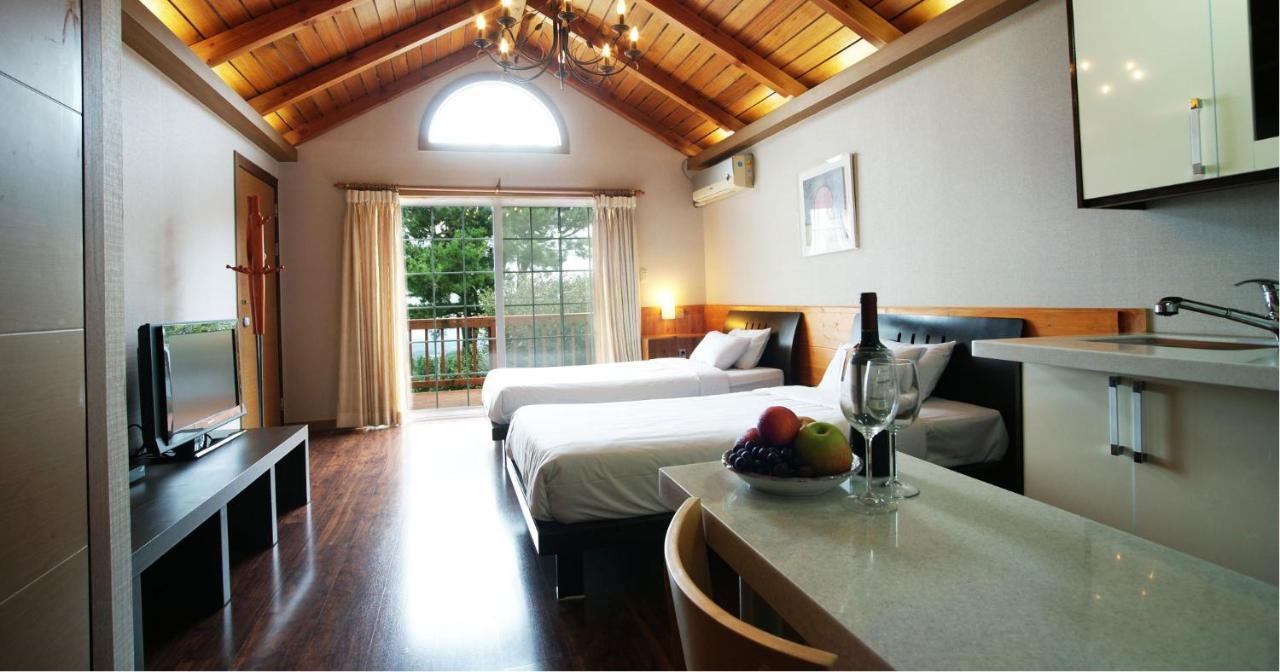 Uts Village Jeju Ngoại thất bức ảnh